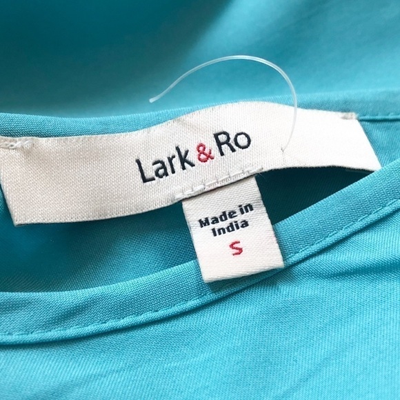 🆕 Lark & Ro batwing pullover mini v neck d… - Picture 6 of 12